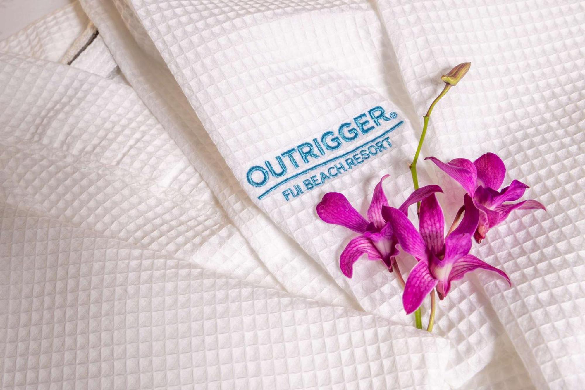 Outrigger Fiji Beach Resort Korotogo Eksteriør bilde